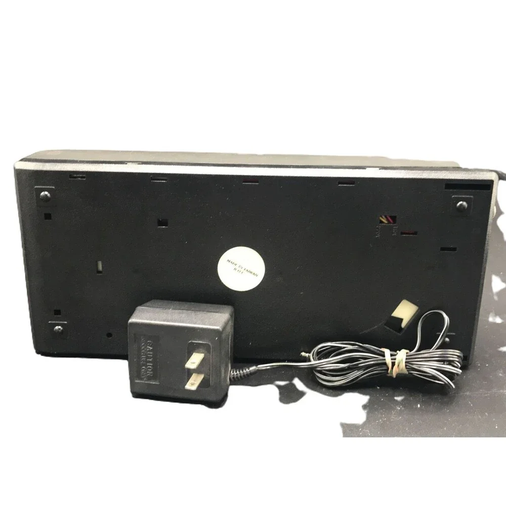 VTG HE8670 SLIMLINE VHS VIDEO CASSETTE TAPE REWINDER‎ TESTED WORKS - Picture 7 of 8